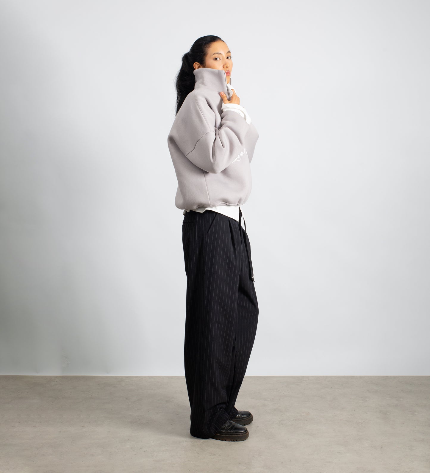 CRTV DEPT. BOXY HALF-ZIP – Gray
