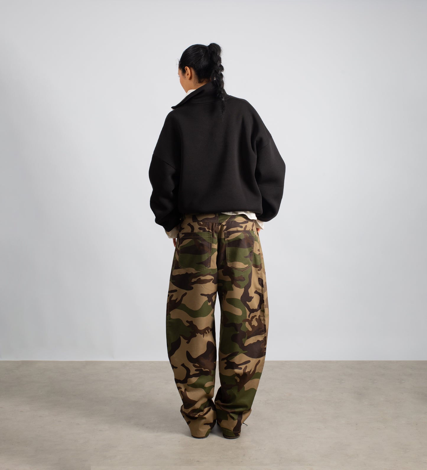 STRTN® BOXY HALF-ZIP – Black