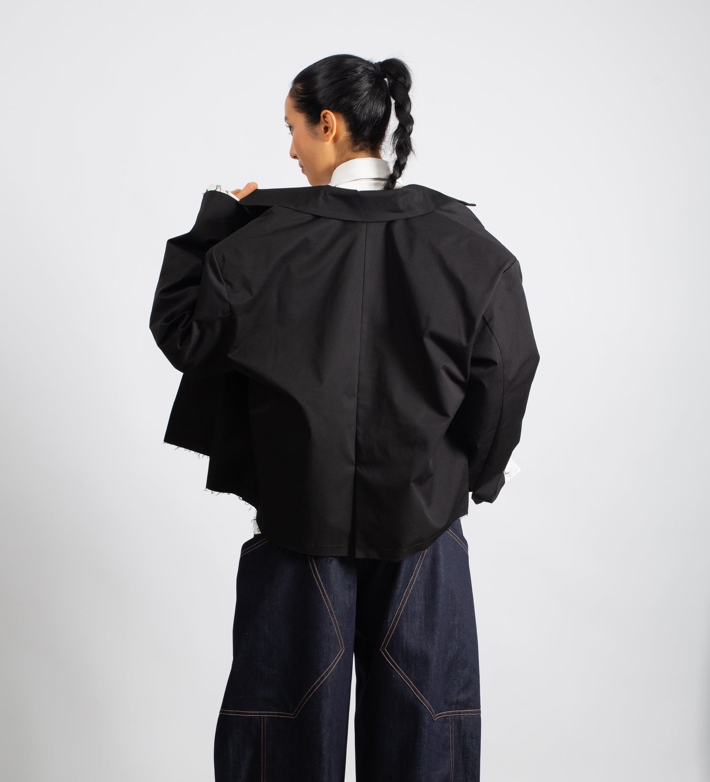 DISTRESSED CROPPED TRENCH COAT – Black
