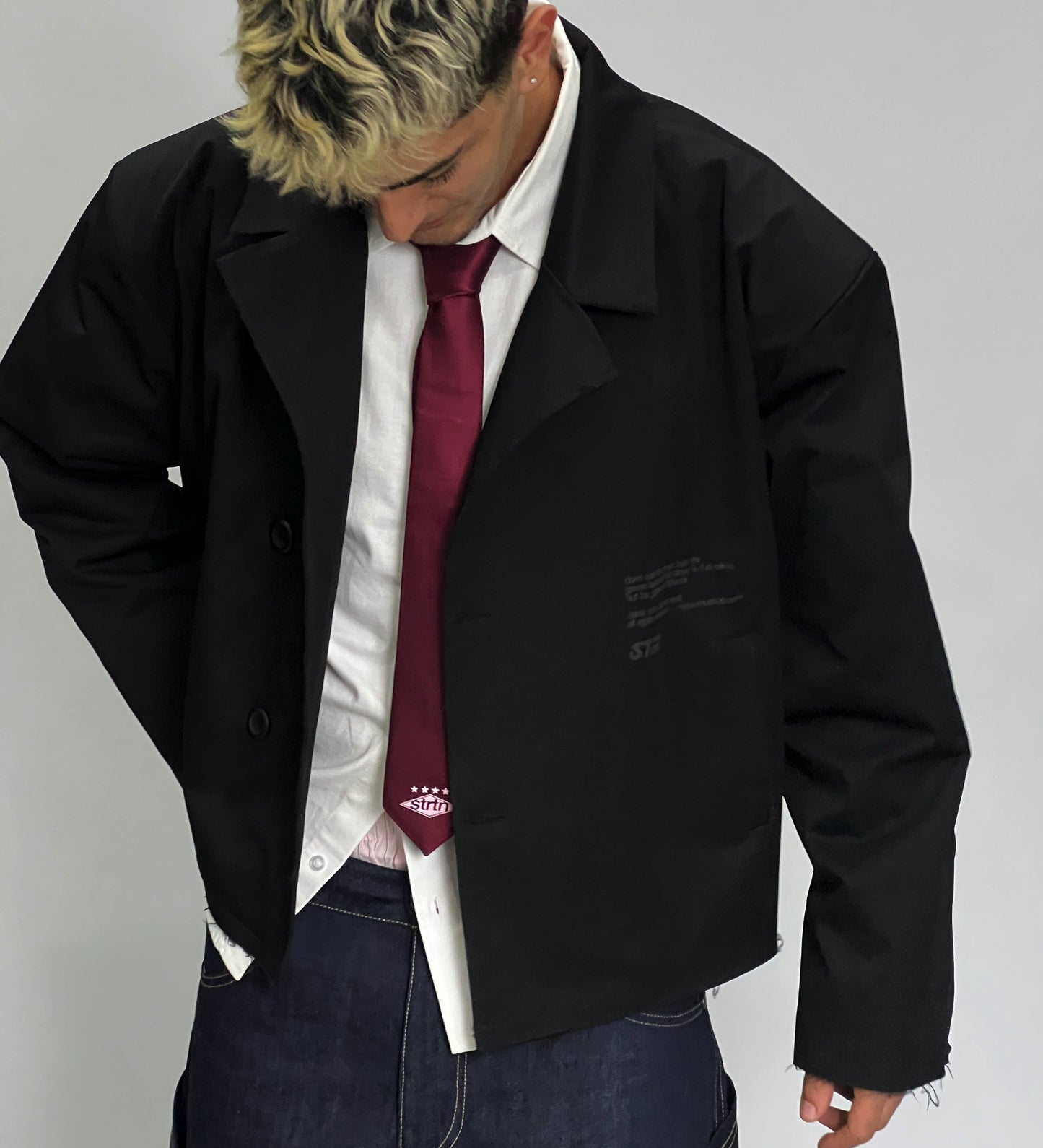DISTRESSED CROPPED TRENCH COAT – Black
