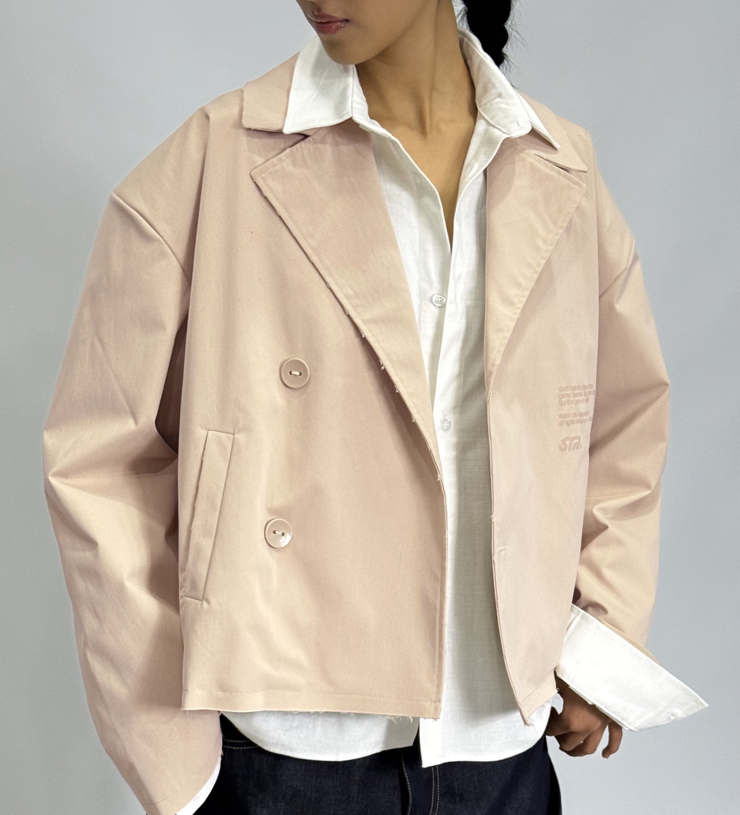 DISTRESSED CROPPED TRENCH COAT – Beige
