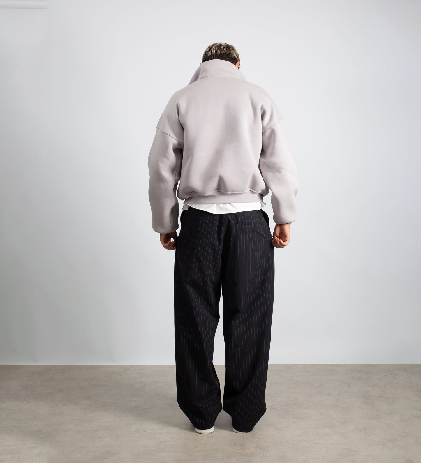CRTV DEPT. BOXY HALF-ZIP – Gray