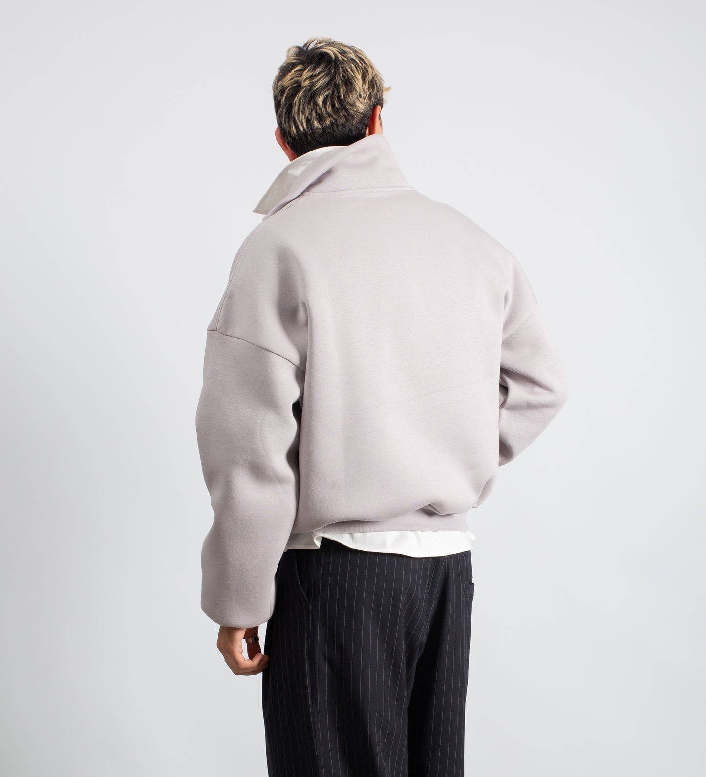CRTV DEPT. BOXY HALF-ZIP – Gray