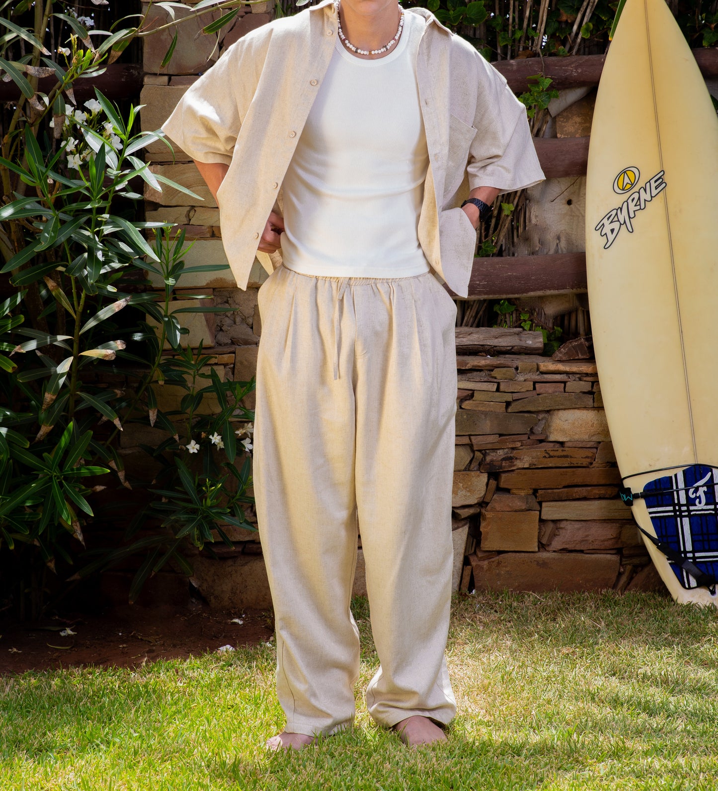 PLEATED BAGGY LINEN PANTS – Cream