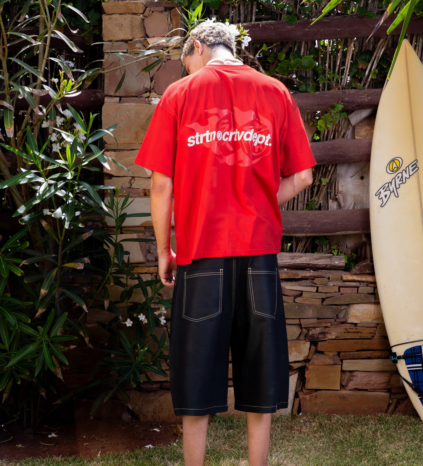 SHOW MUST GO ON™ T-SHIRT – Red