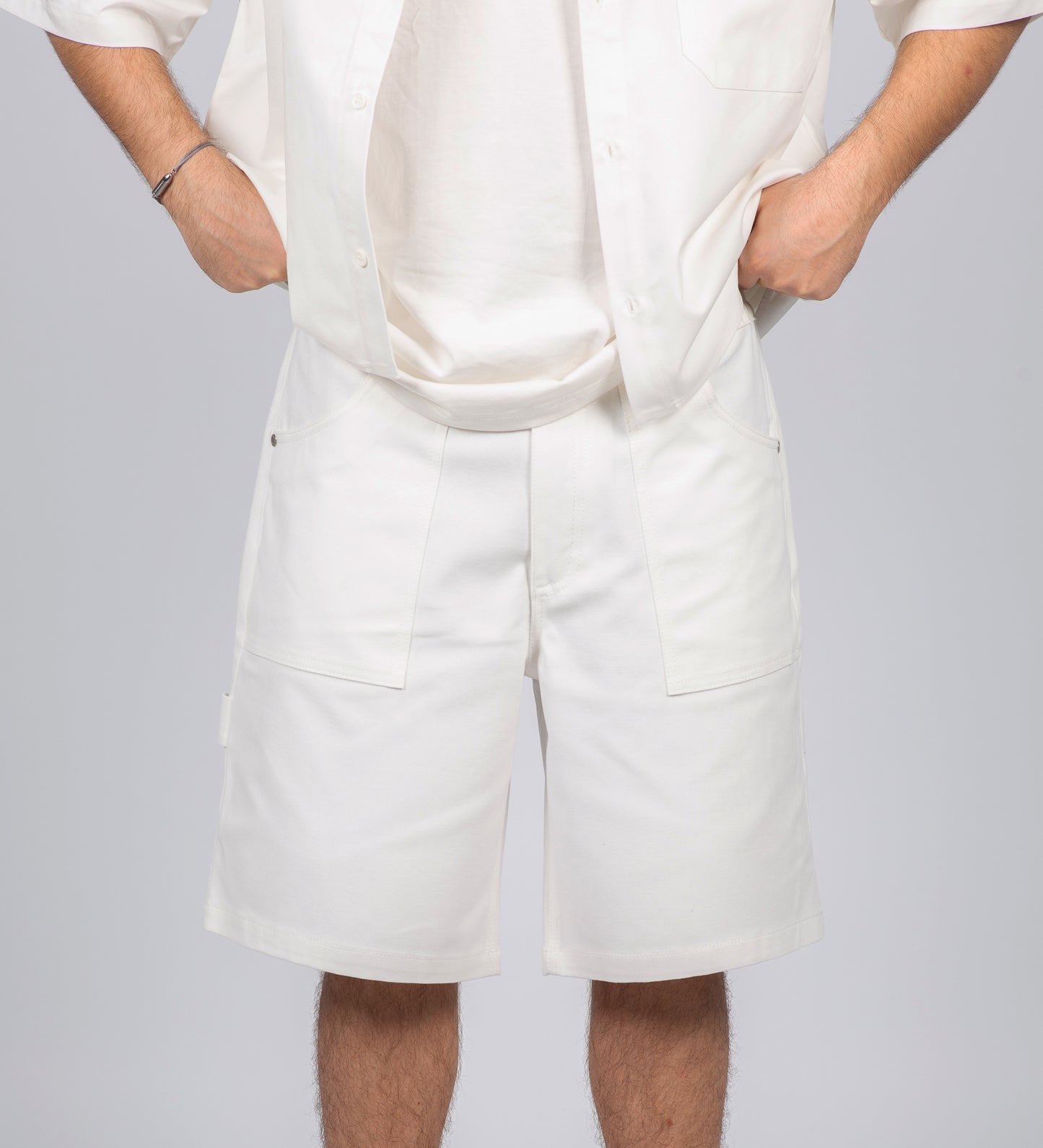 CULT SUPPLY BERMUDA SHORTS – Off White
