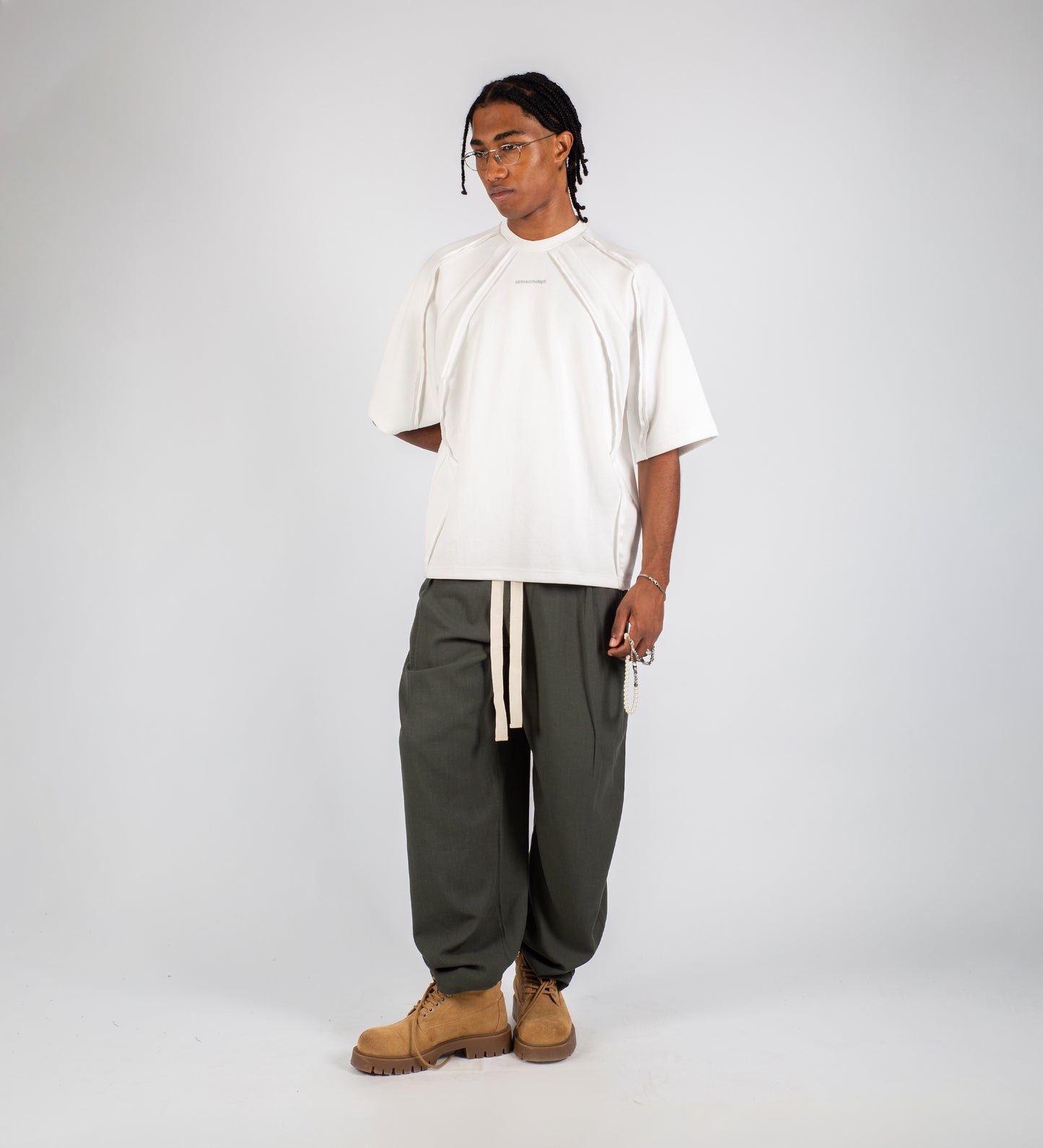 PLEATED BAGGY LINEN PANTS – Khaki