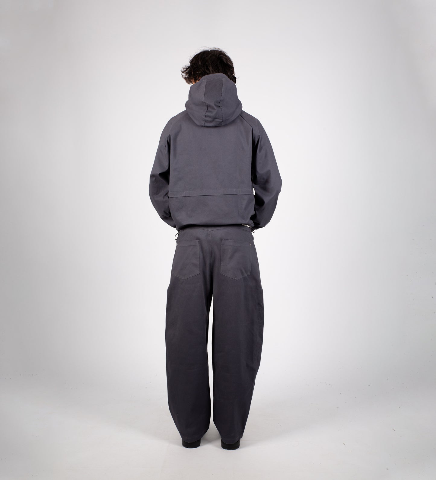 SIGNATURE SET BAGGY PANTS – Charcoal