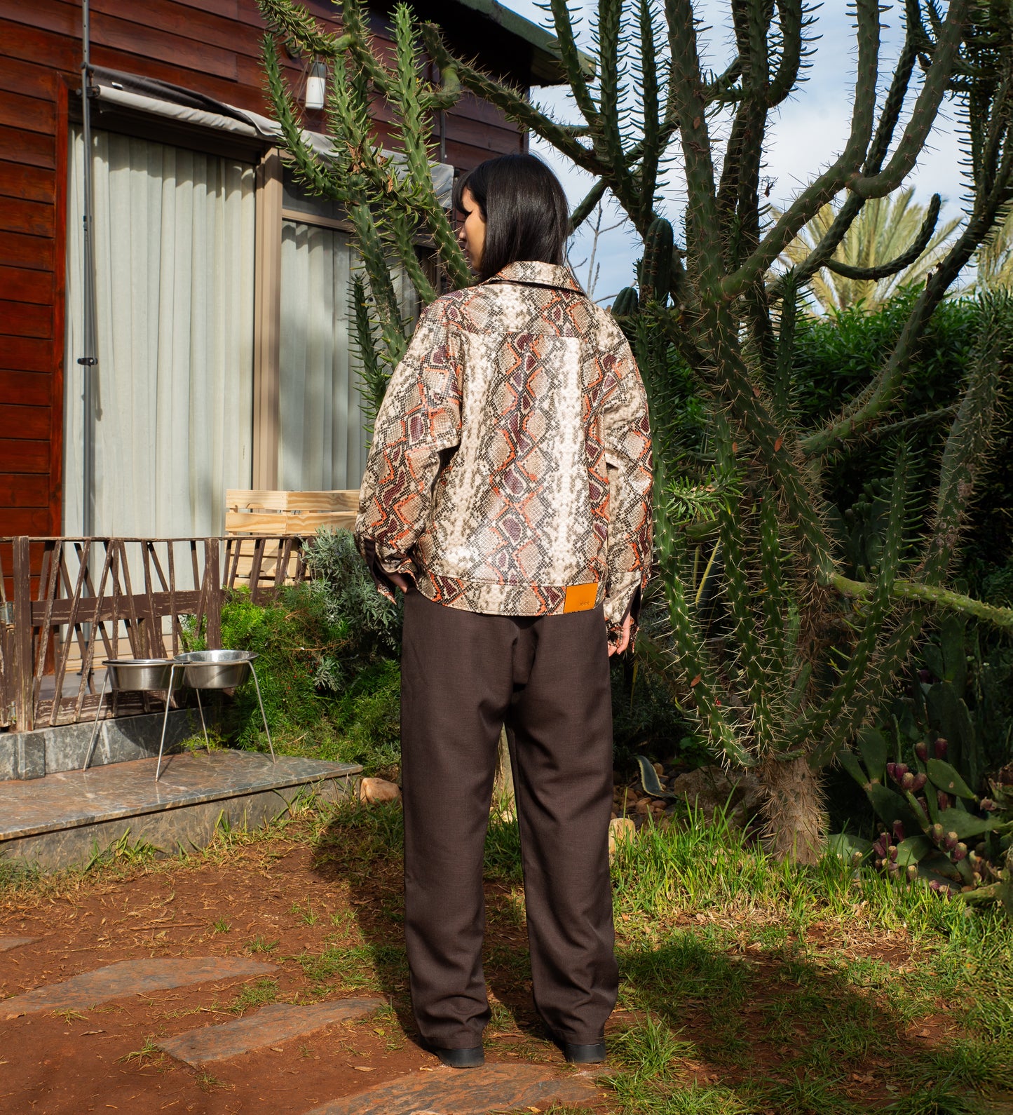 VESTE EN CUIR VÉGAN DES SAINTS DU DÉSERT