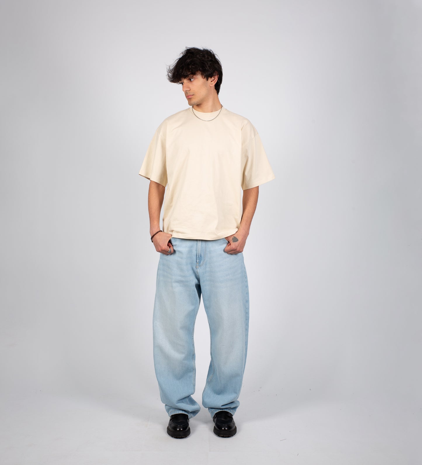 T-SHIRT LOCKED & LOADED – Crème