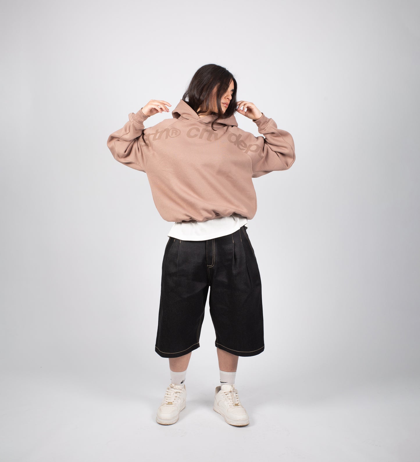 SWEAT À CAPUCHE STRTN CRTV DEPT. — Tabac