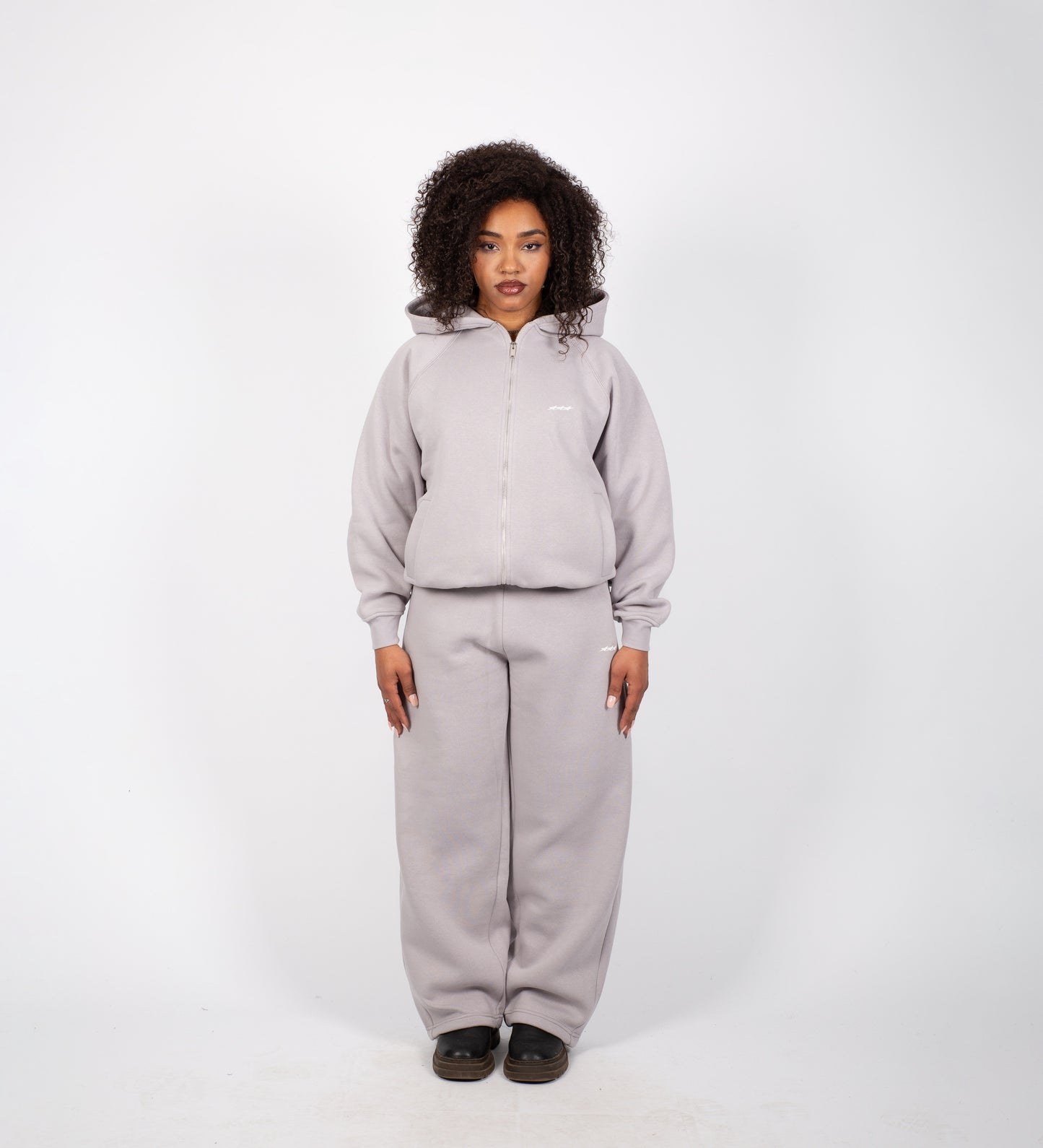 STRTN RAGLAN ZIP-UP HOODIE – Light Gray