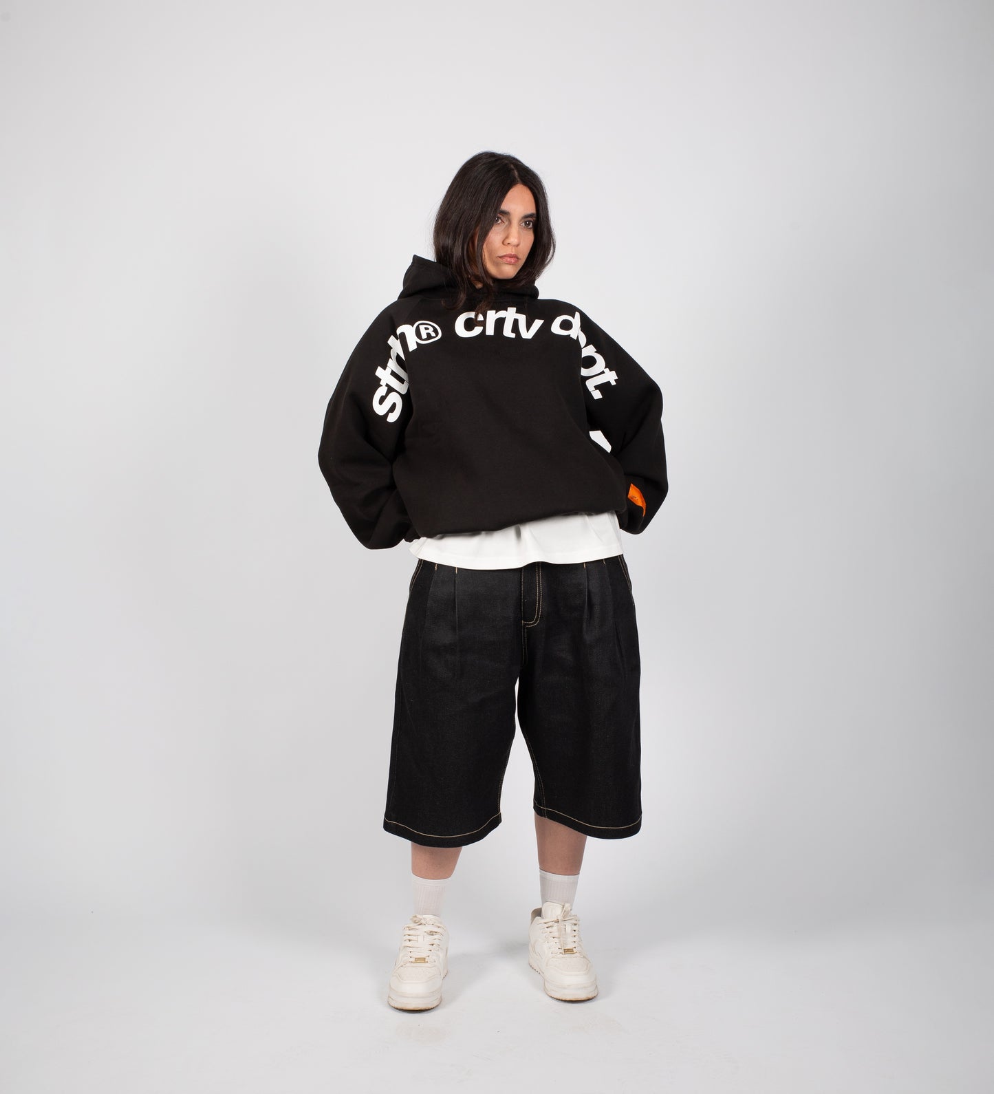 Sweat à capuche STRTN CRTV DEPT. — Noir