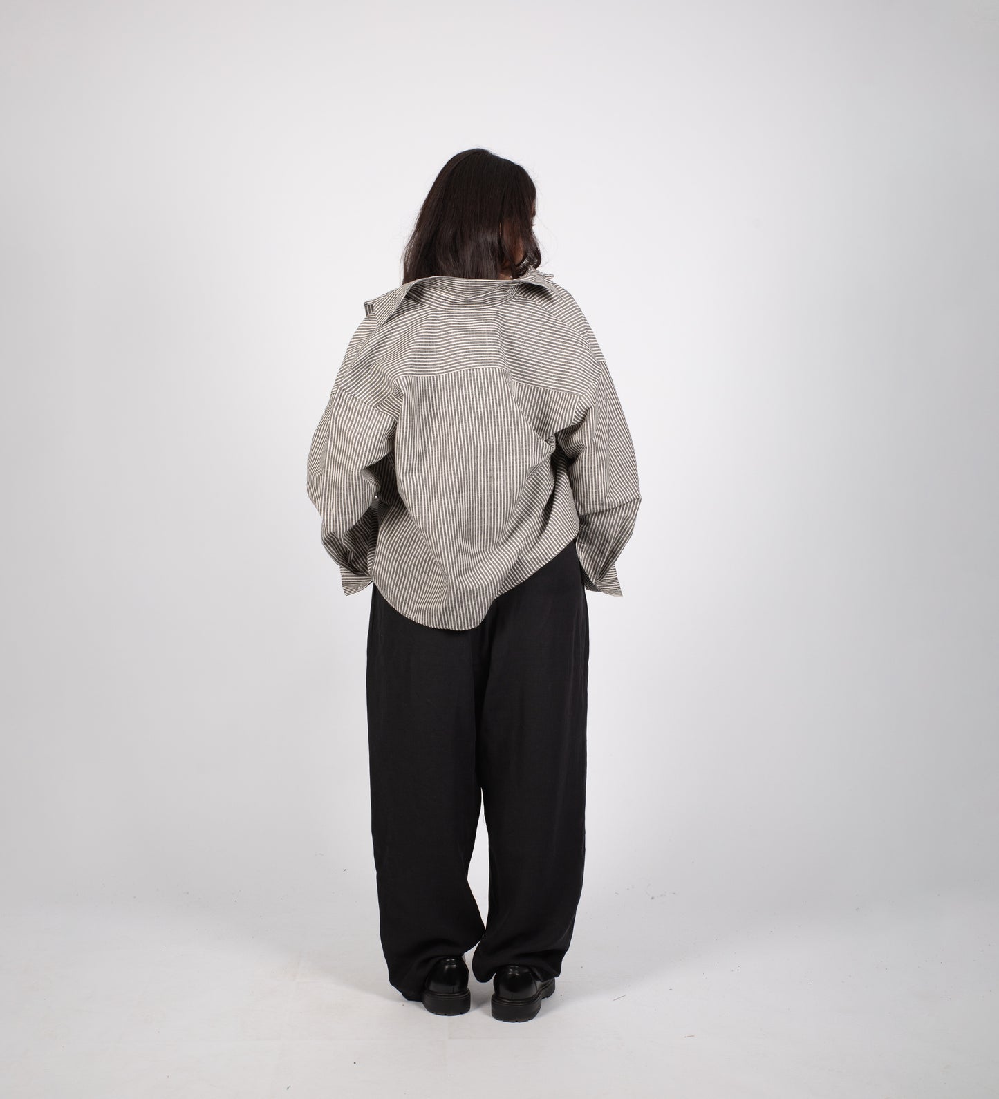 PANTALON PLISSÉ BAGGY EN LIN – Noir