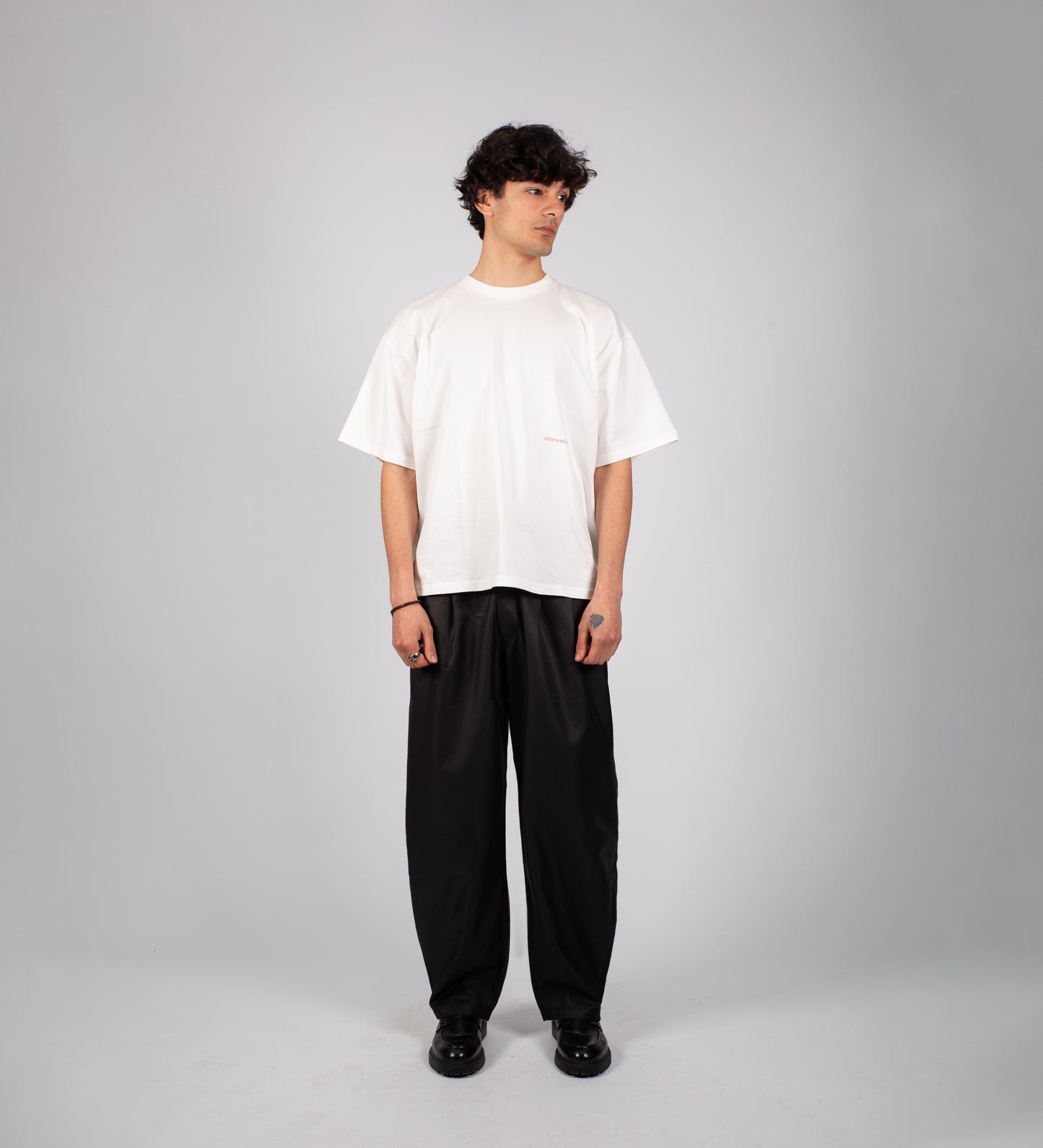 PANTALON PLISSÉ BAGGY SUR MESURE – Noir
