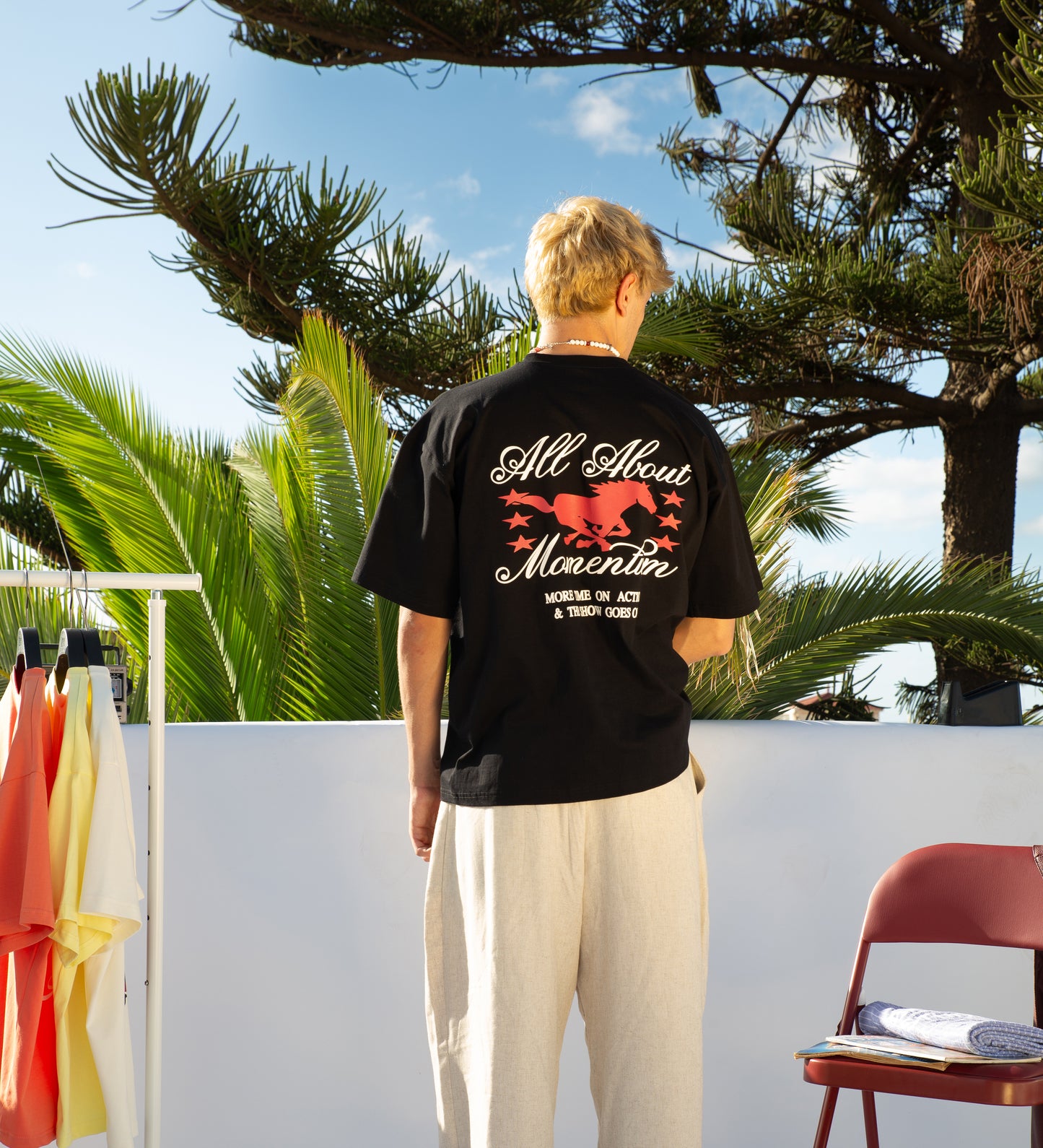 ALL ABOUT MOMENTUM T-SHIRT – Black