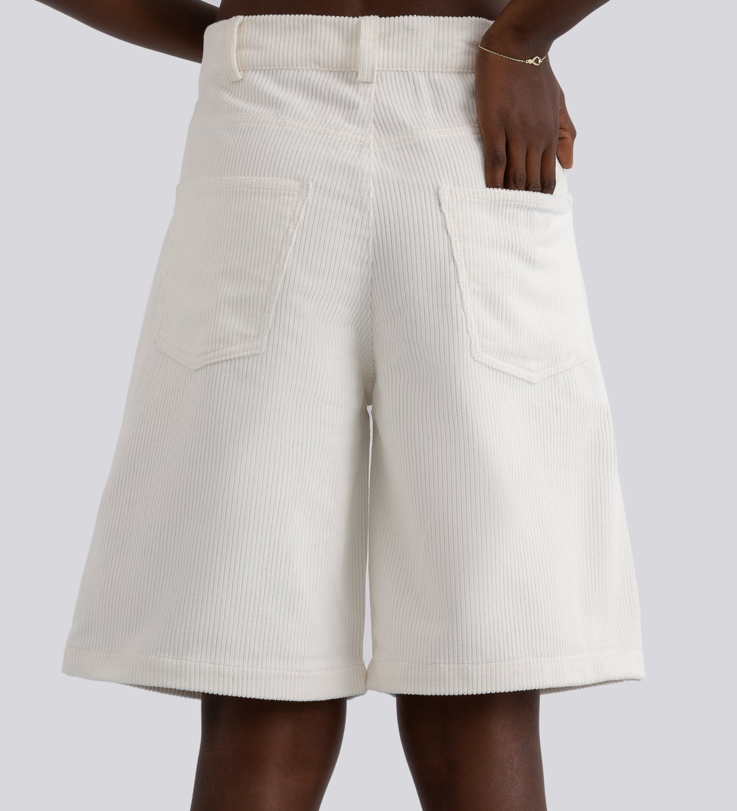 JORTS HAMPTONS EN VELOURS CÔTELÉ ÉPAIS - Blanc crème