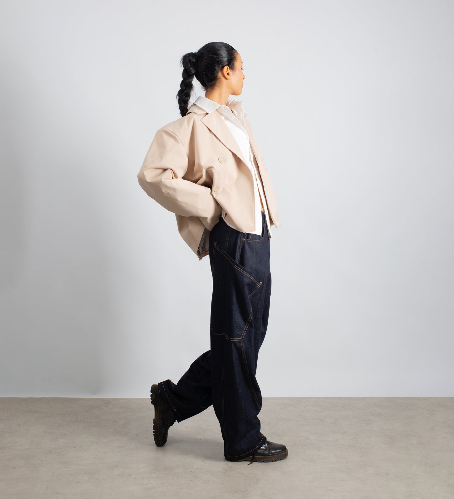 DISTRESSED CROPPED TRENCH COAT – Beige