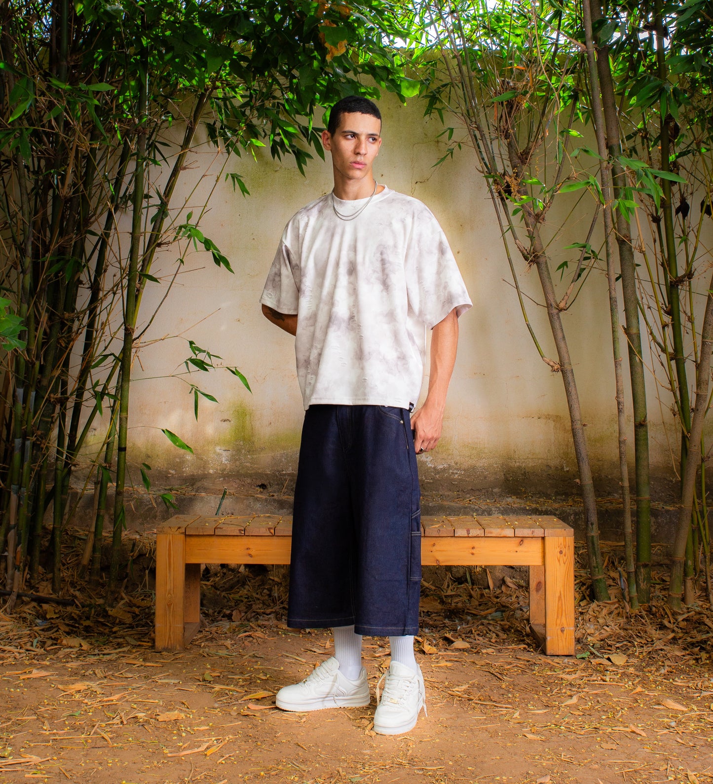 CRTV DEPT. DISTRESSED BOXY T-SHIRT