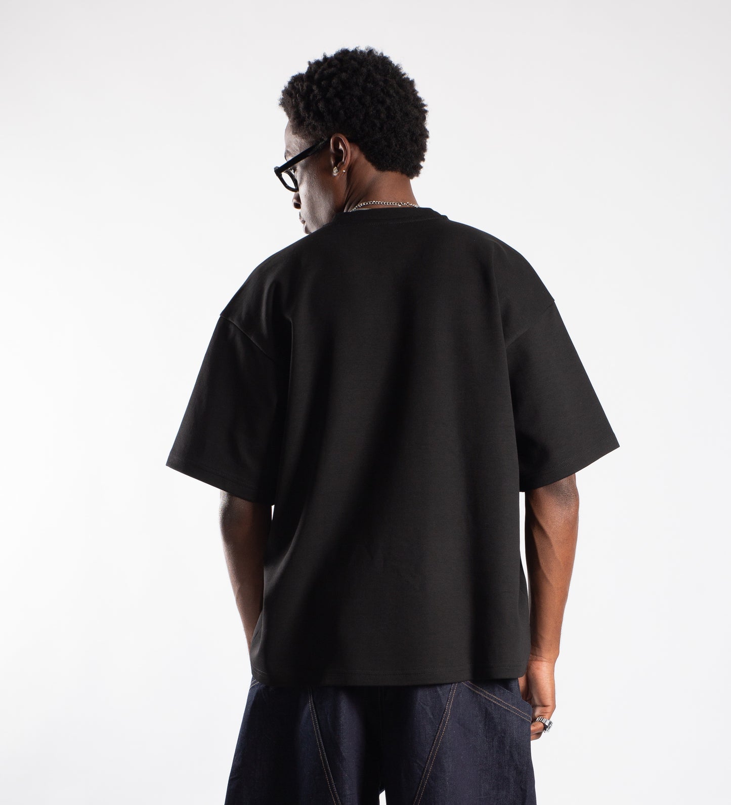 SIGNATURE HEAVYWEIGHT BOXY T-SHIRT – Black