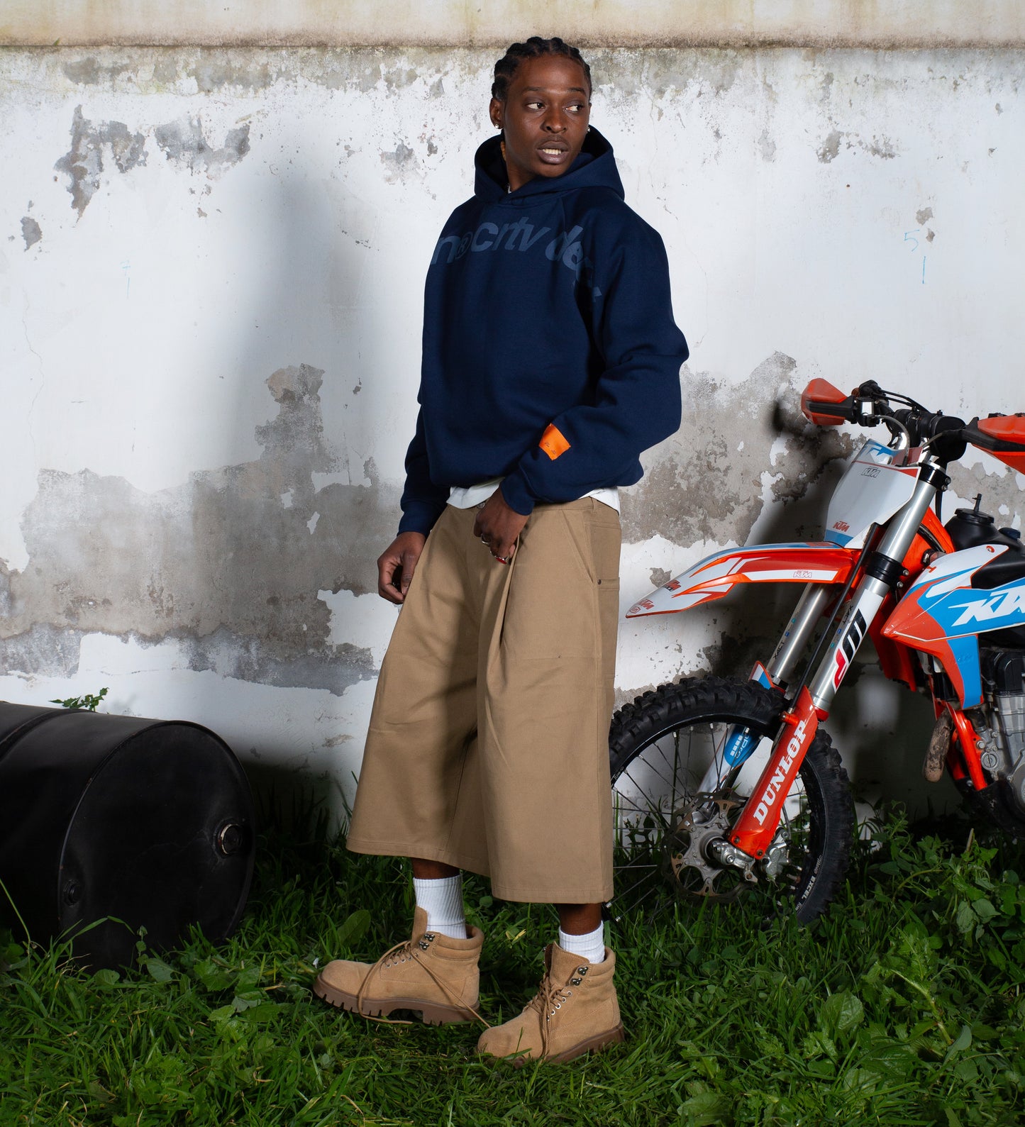 STRTN® CRTV DEPT. HOODIE – Navy