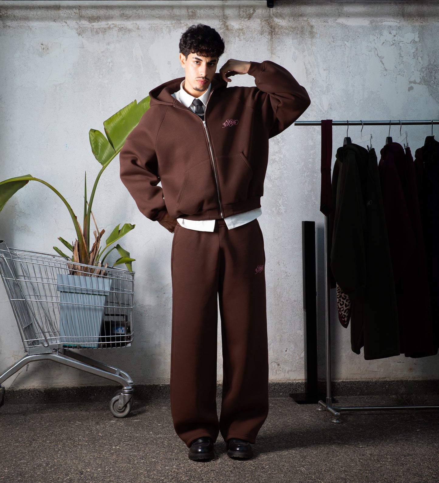STRTN RAGLAN ZIP-UP HOODIE – Brown