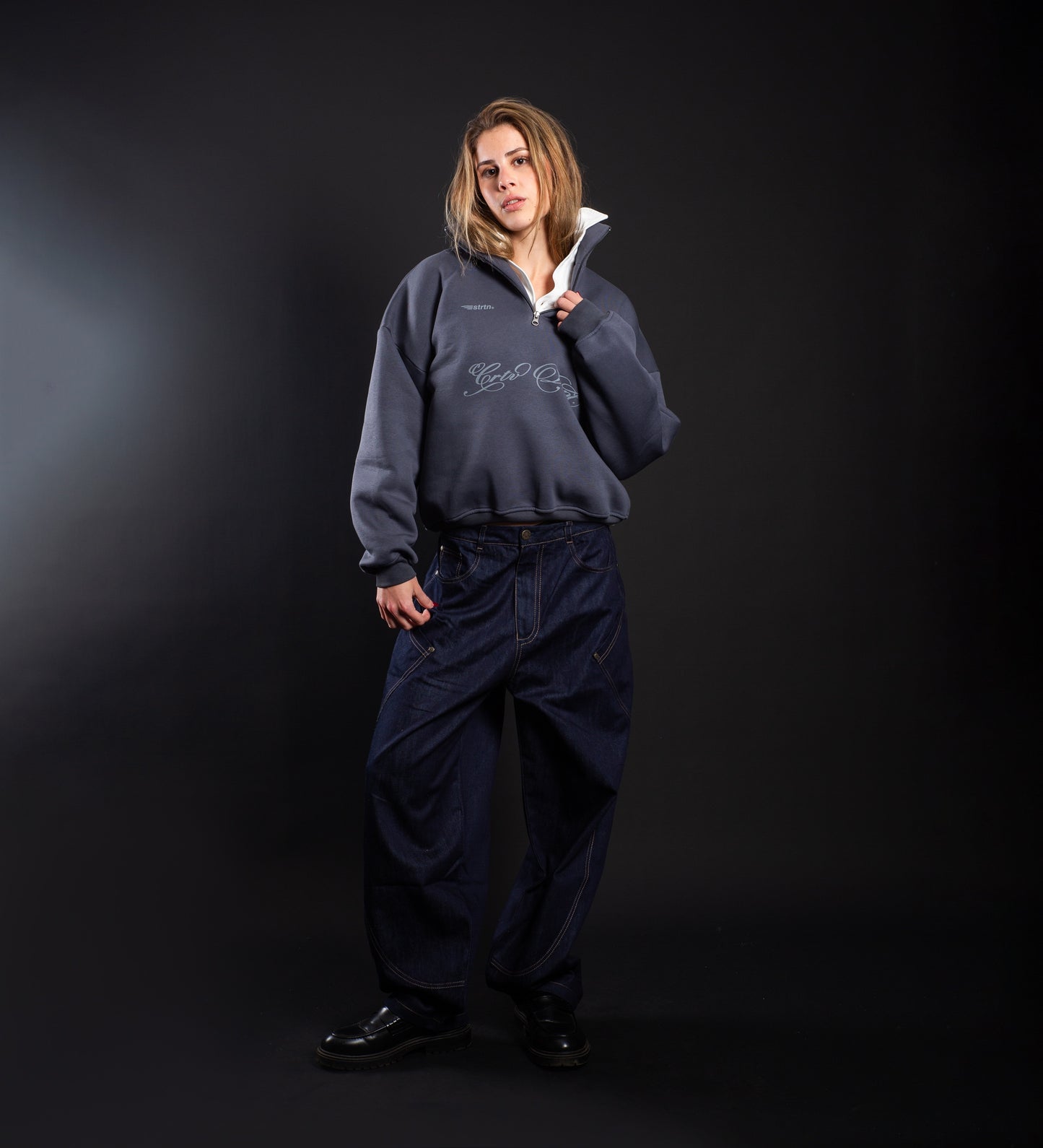 CRTV DEPT. BOXY HALF-ZIP – Dark Gray