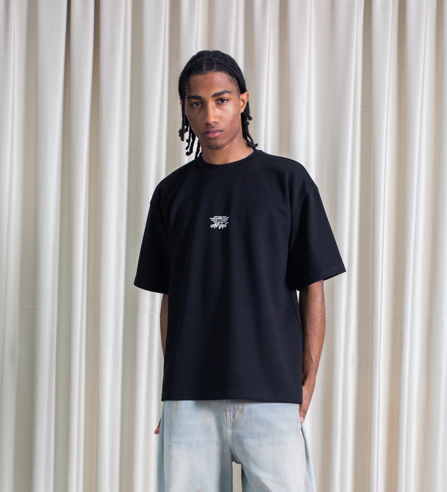 ART & DESIGN HEAVYWEIGHT T-SHIRT – Black