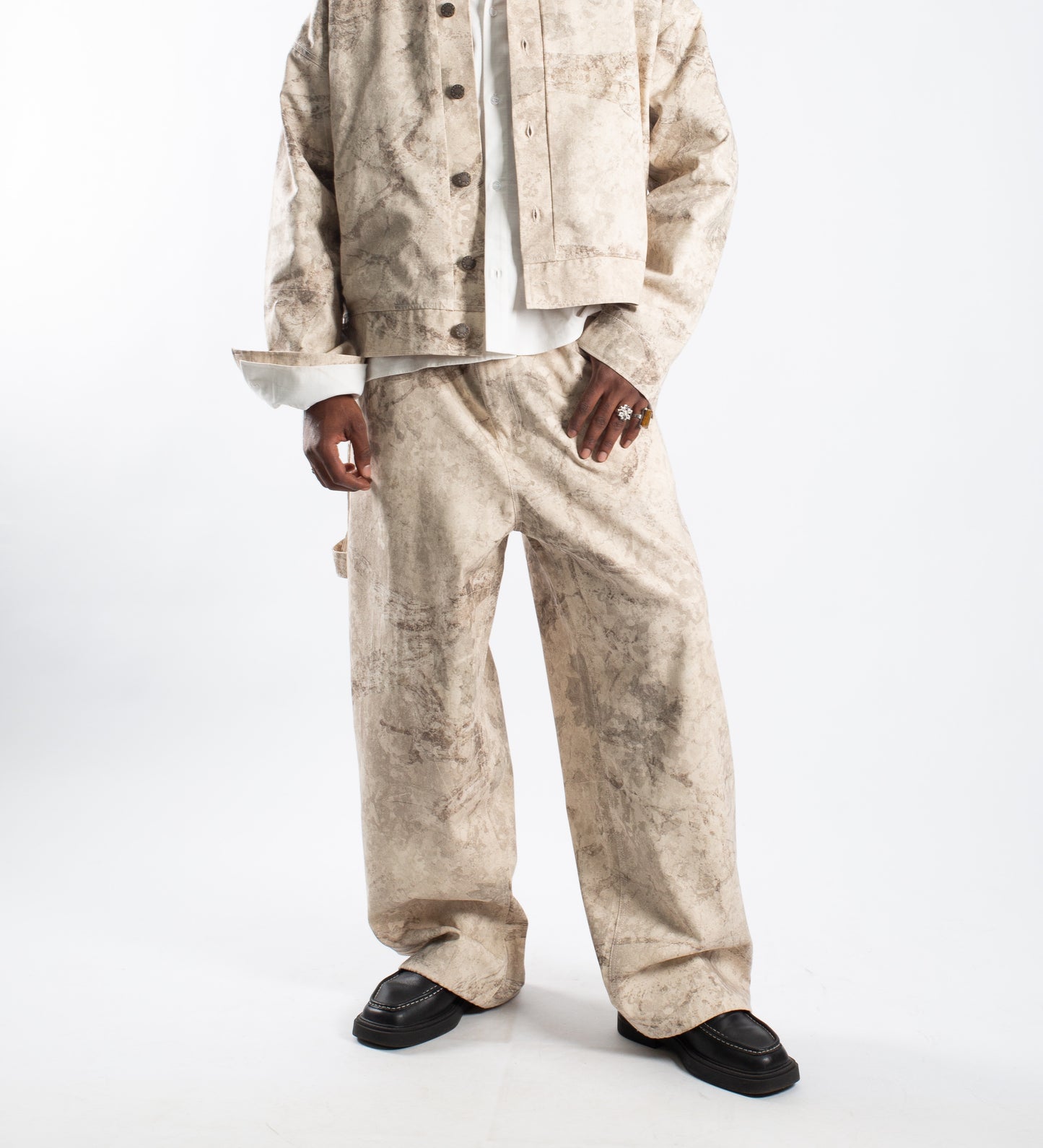 DESERT SAINTS CAMO BAGGY PANTS – Sand Moss