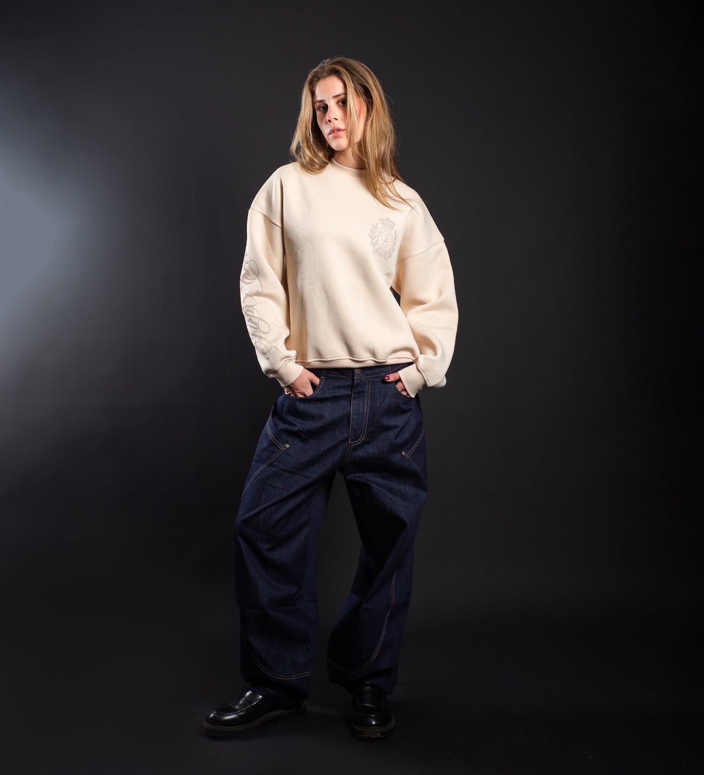 SACRED LEGACY CREWNECK – Cream