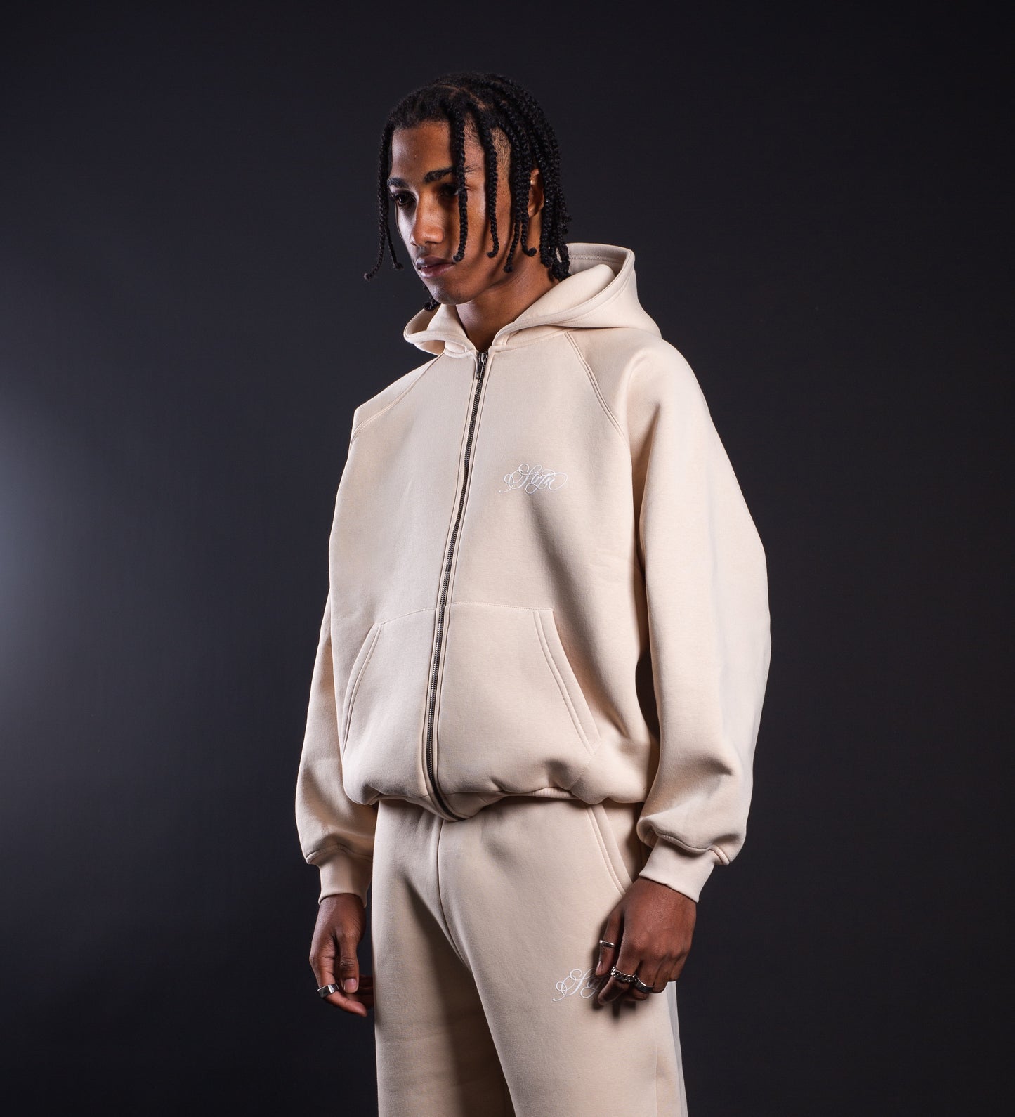 STRTN RAGLAN ZIP-UP HOODIE  – Cream
