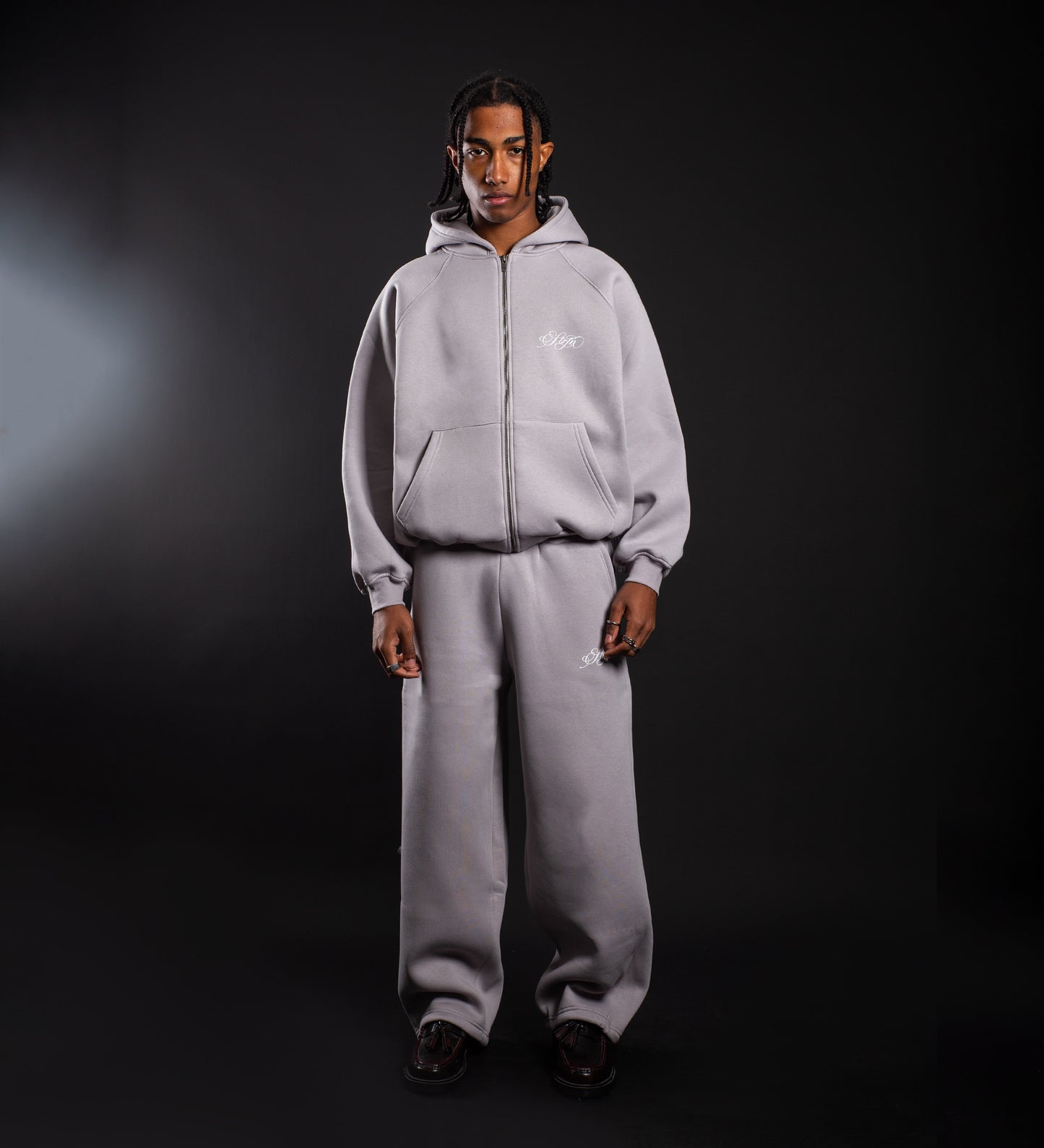STRTN BAGGY SWEATPANTS – Light Gray