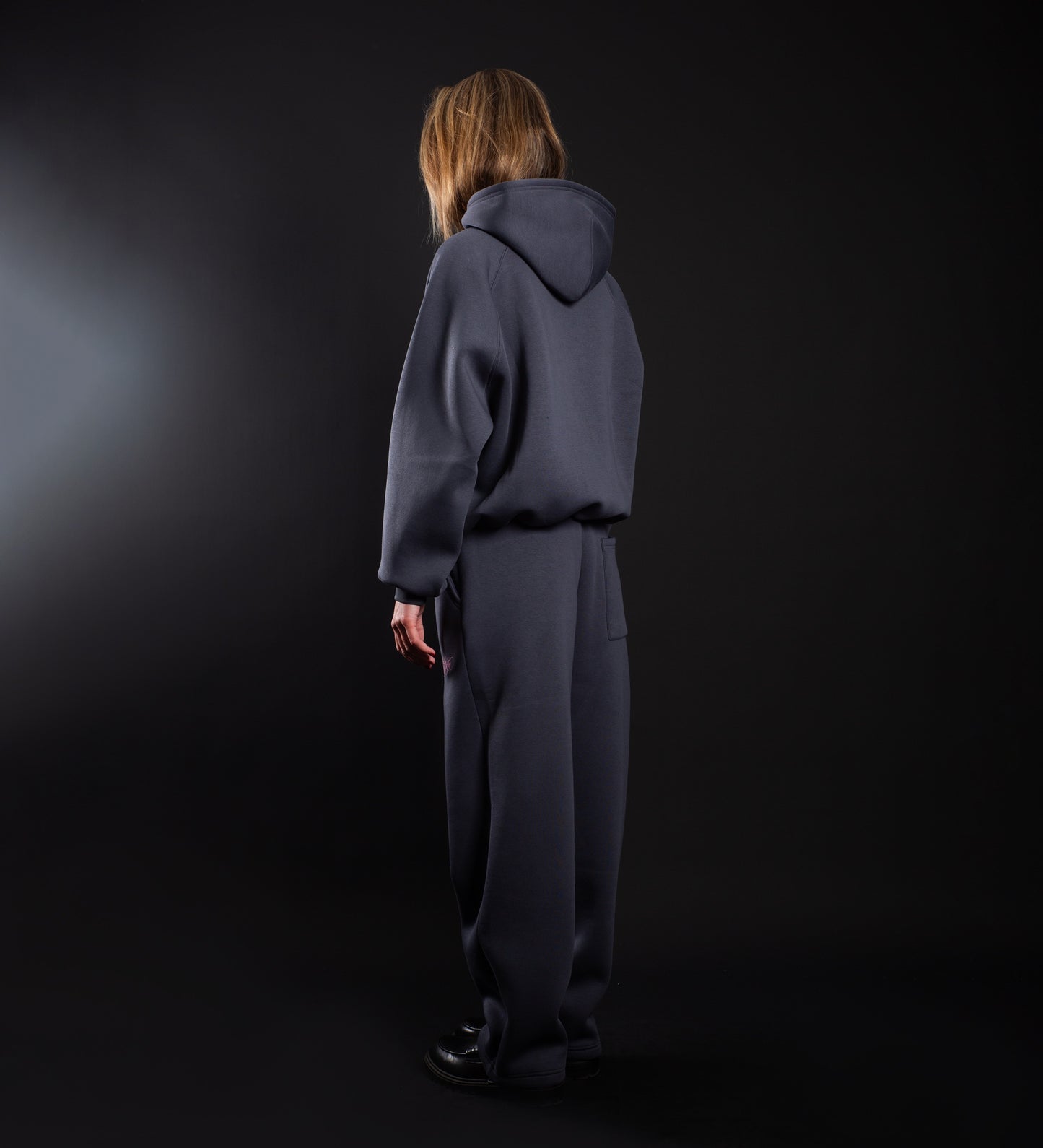 STRTN RAGLAN ZIP-UP HOODIE  – Dark Gray