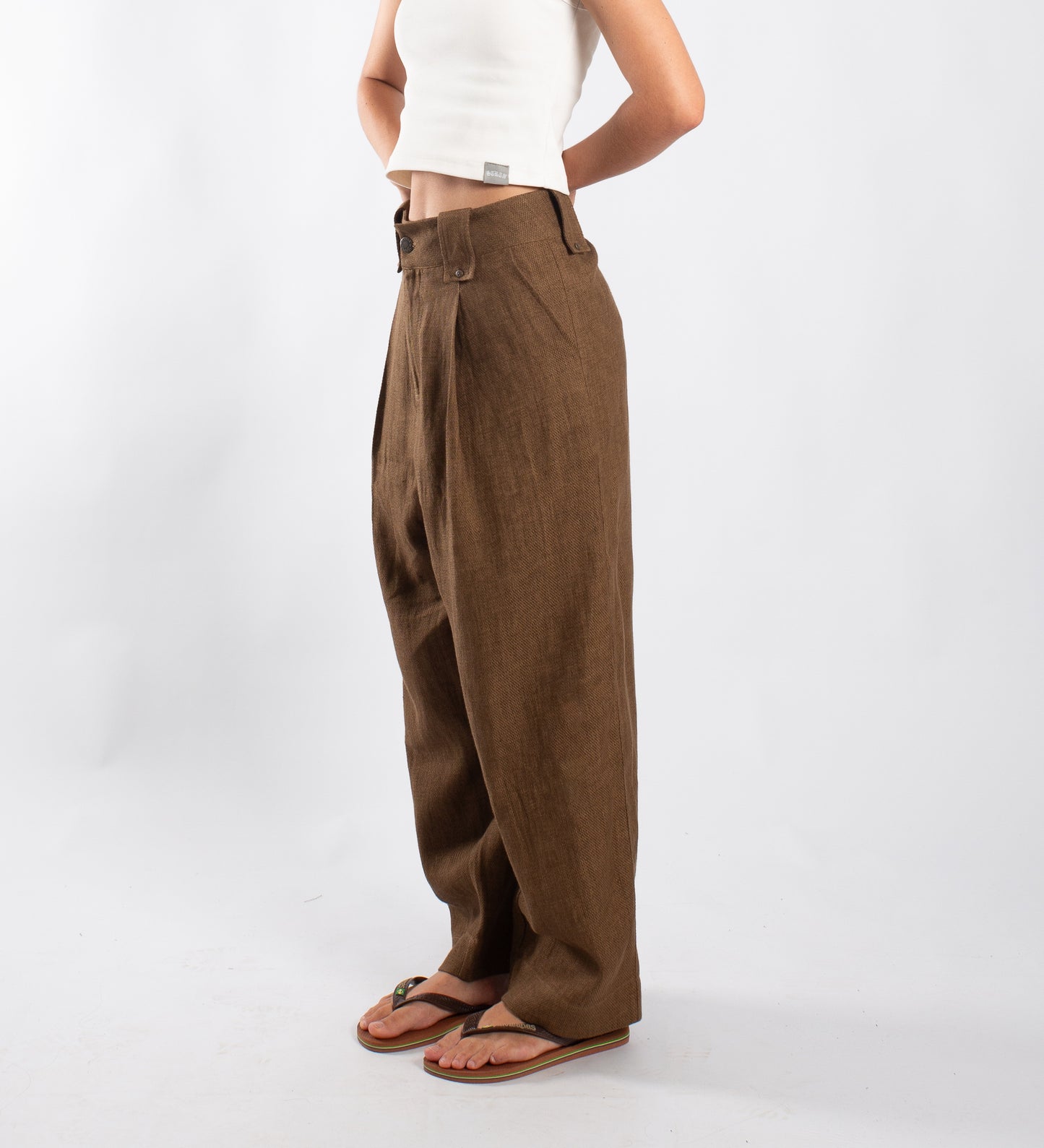 HEAVYWEIGHT LINEN PLEATED PANTS – Brown