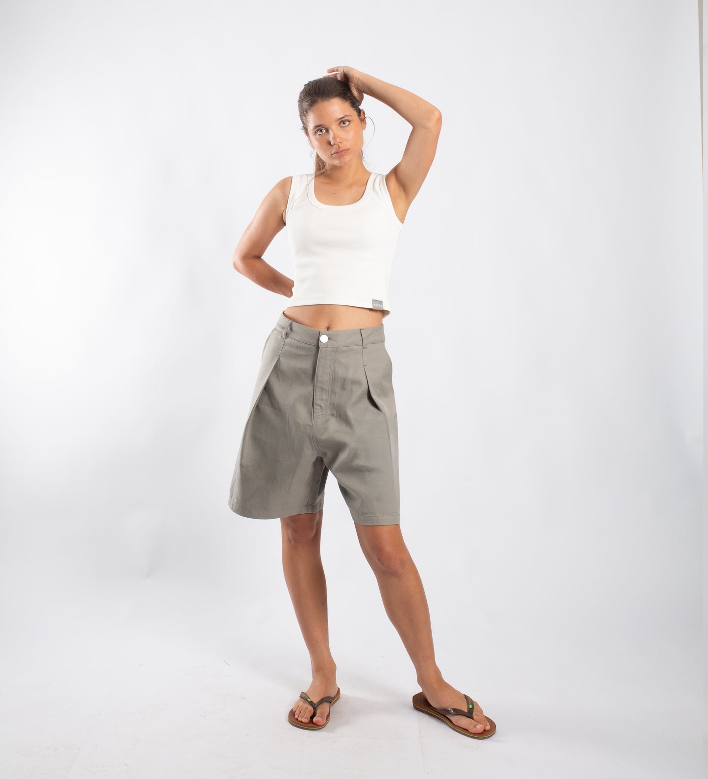 CRTV DEPT. PLEATED BERMUDA – Khaki