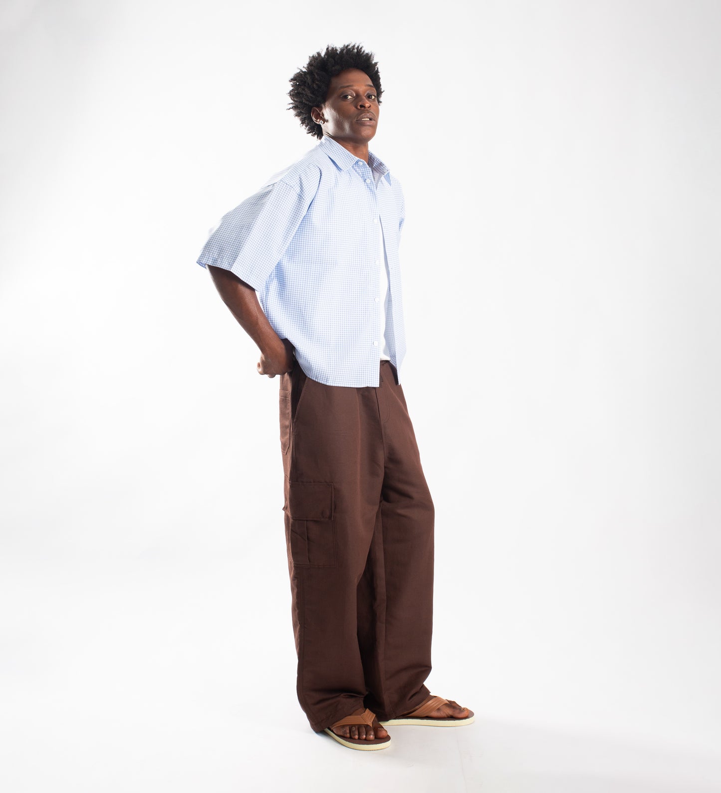 LOOSE CARGO PANTS – Brown