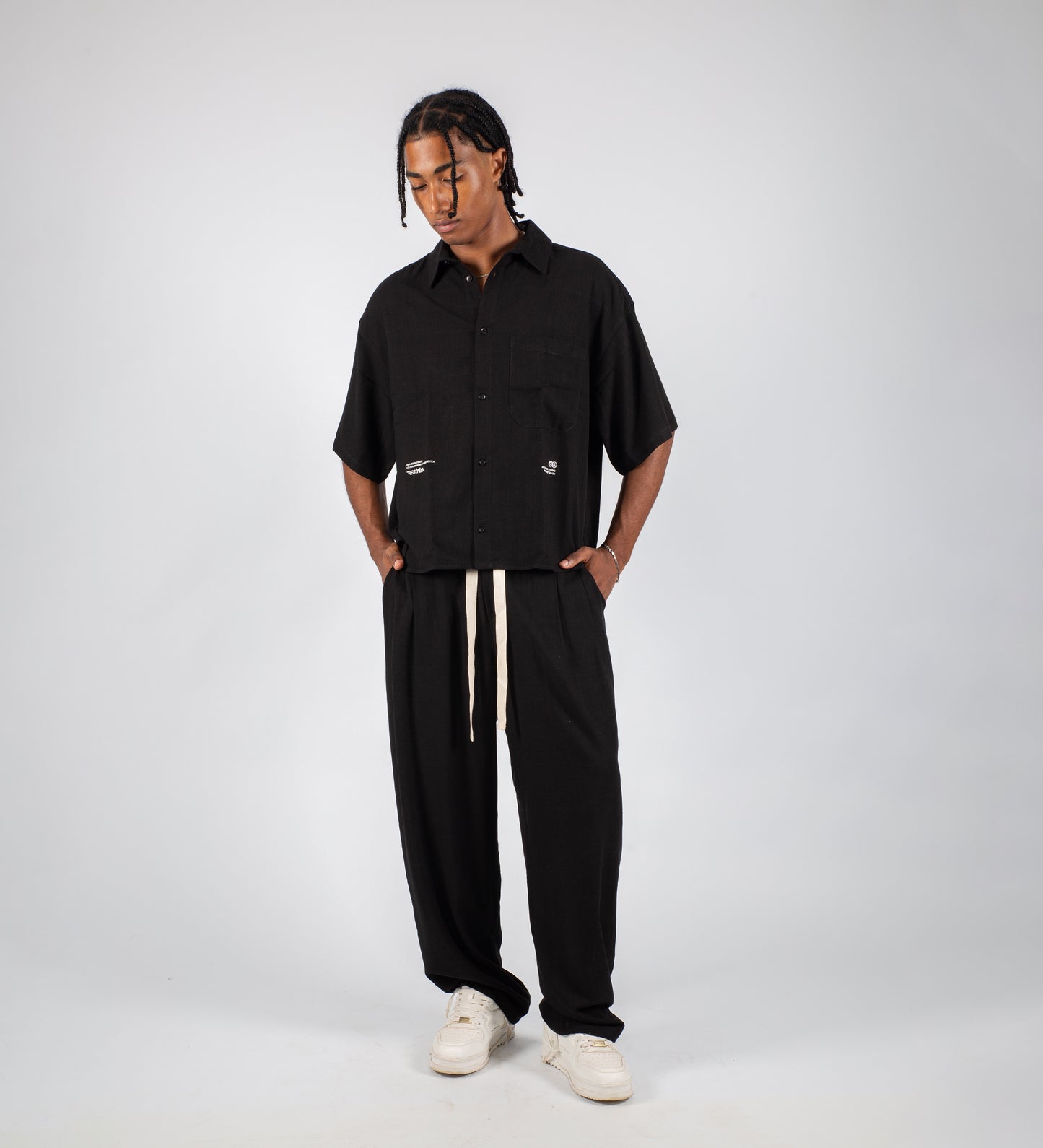 PLEATED BAGGY LINEN PANTS – Black
