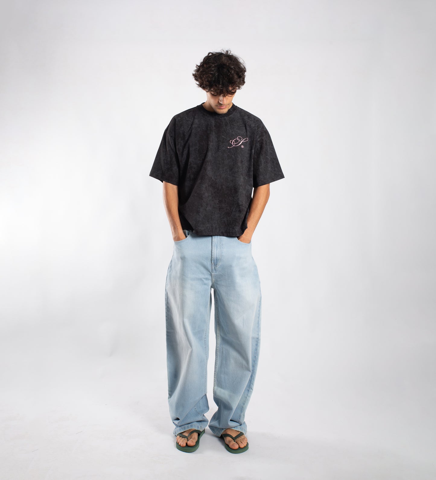 CRTV DEPT. LEGACY T-SHIRT – Washed Black