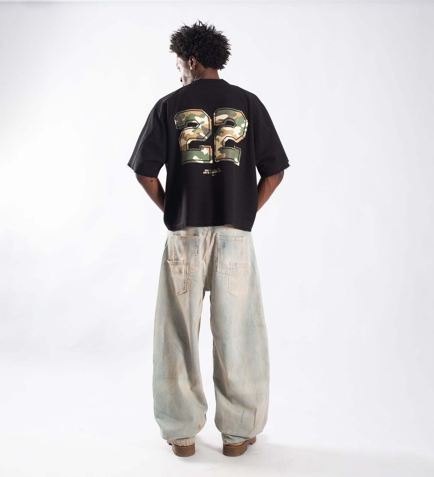 HEAVYWEIGHT DISTRESSED BOXY ARMY T-SHIRT – Black