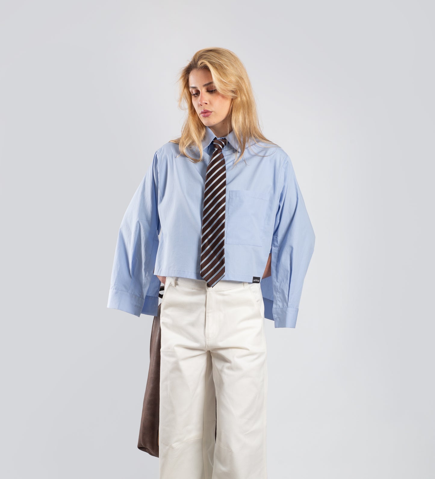 WOMEN'S CRTV DEPT POPLIN SHIRT – Baby Blue