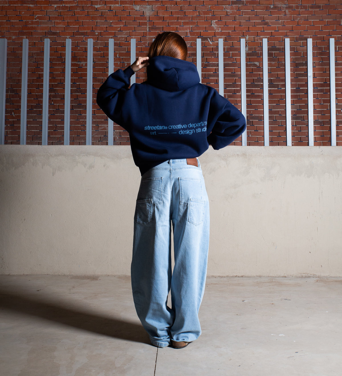 ART & DESIGN STD. ZIP-UP HOODIE – Navy