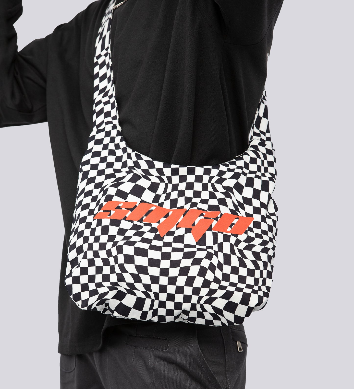 RACING ZIPPER TOTE