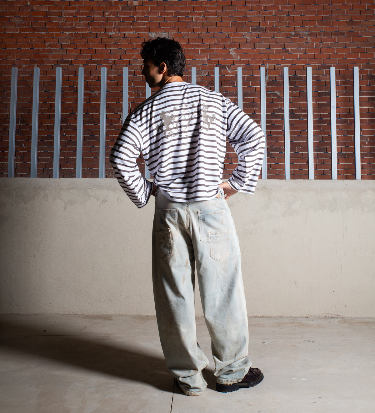LEGACY V.II STRIPED LONG SLEEVE TEE – Khaki/Off White