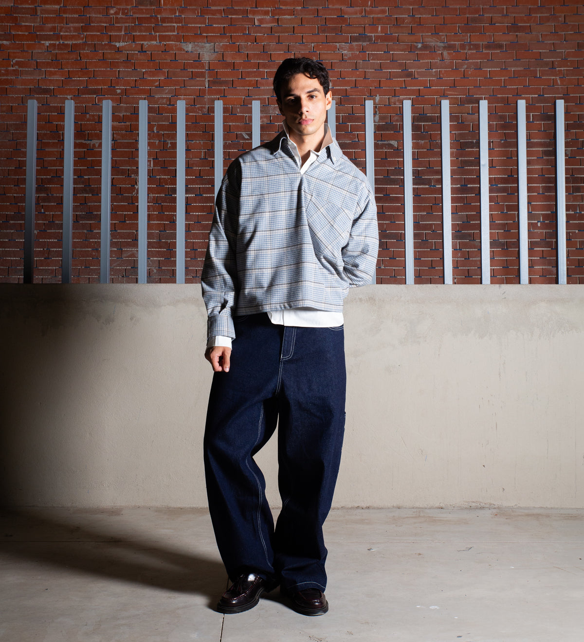 CRTV DEPT. V-NECK FLANNEL OVERSHIRT