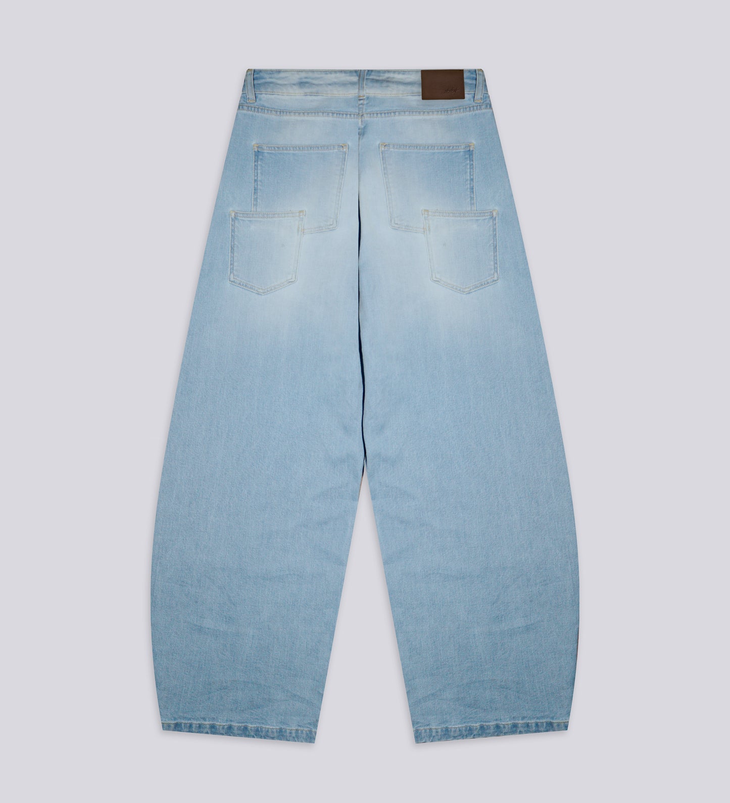 STRTN® SIGNATURE LOOSE WASHED DENIM – Light Blue
