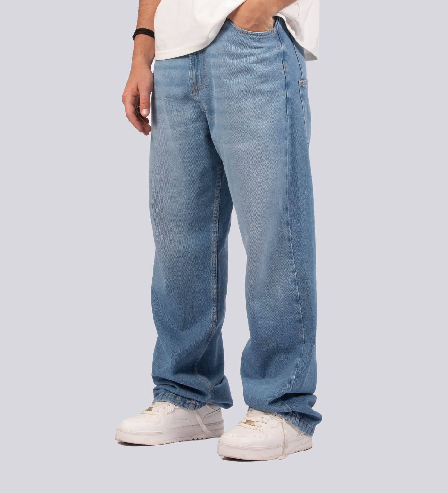 SIGNATURE WASHED DENIM – Light Blue